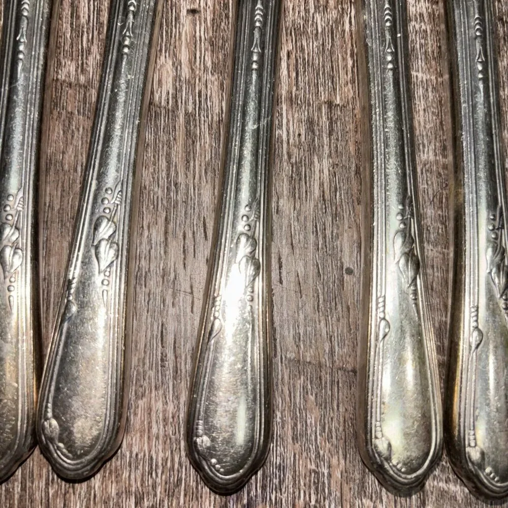 William A Rogers Silver Stainless Butter Knifes 10 Piece Set Vintage Replacement